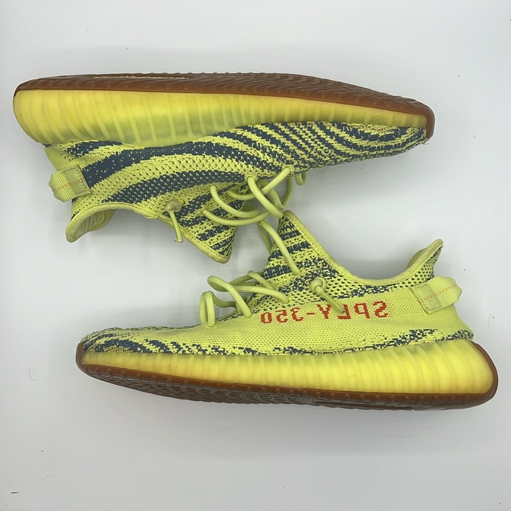 adidas Yeezy Boost 350 V2 | Semi Frozen Yellow